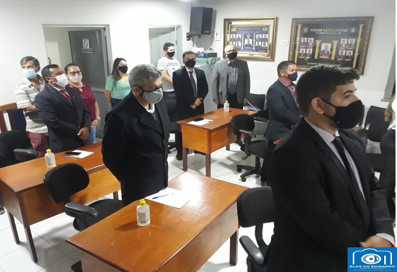 Milton Brandão: Prefeito Evangelista Resende, participa de Sessão Solene e diz em discurso que trabalhará em parceria com todos vereadores - Imagem 11