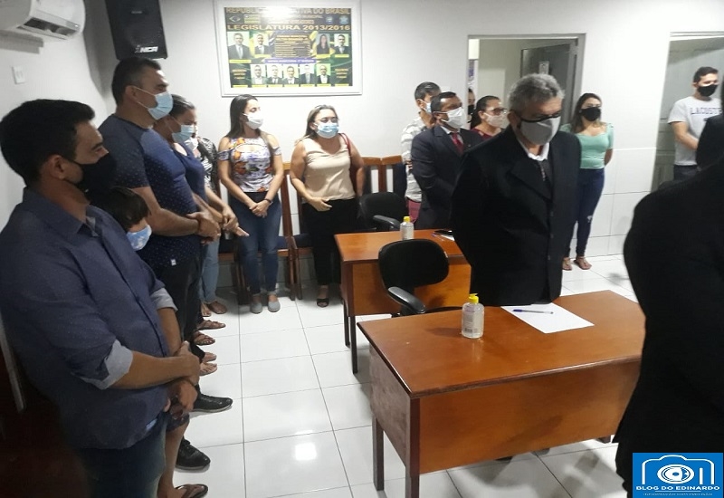 Milton Brandão: Prefeito Evangelista Resende, participa de Sessão Solene e diz em discurso que trabalhará em parceria com todos vereadores - Imagem 12