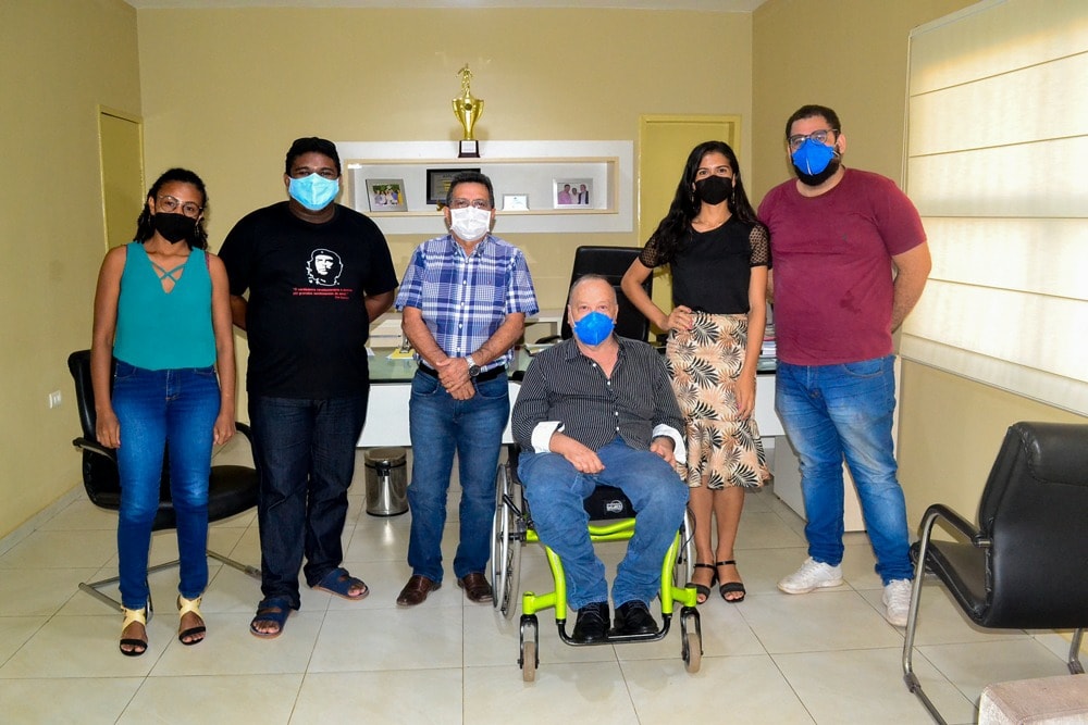 Prefeitura Municipal realiza cadastro para o auxílio da Lei Aldir Blanc - Imagem 1