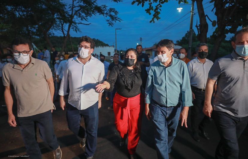 Governador inaugura polo da UAPI, e visita obras em Manoel Emídio - Imagem 1