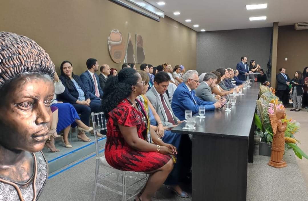 Monsenhor Gil participa da vinda da Ministra da Cultura em Teresina - Imagem 6